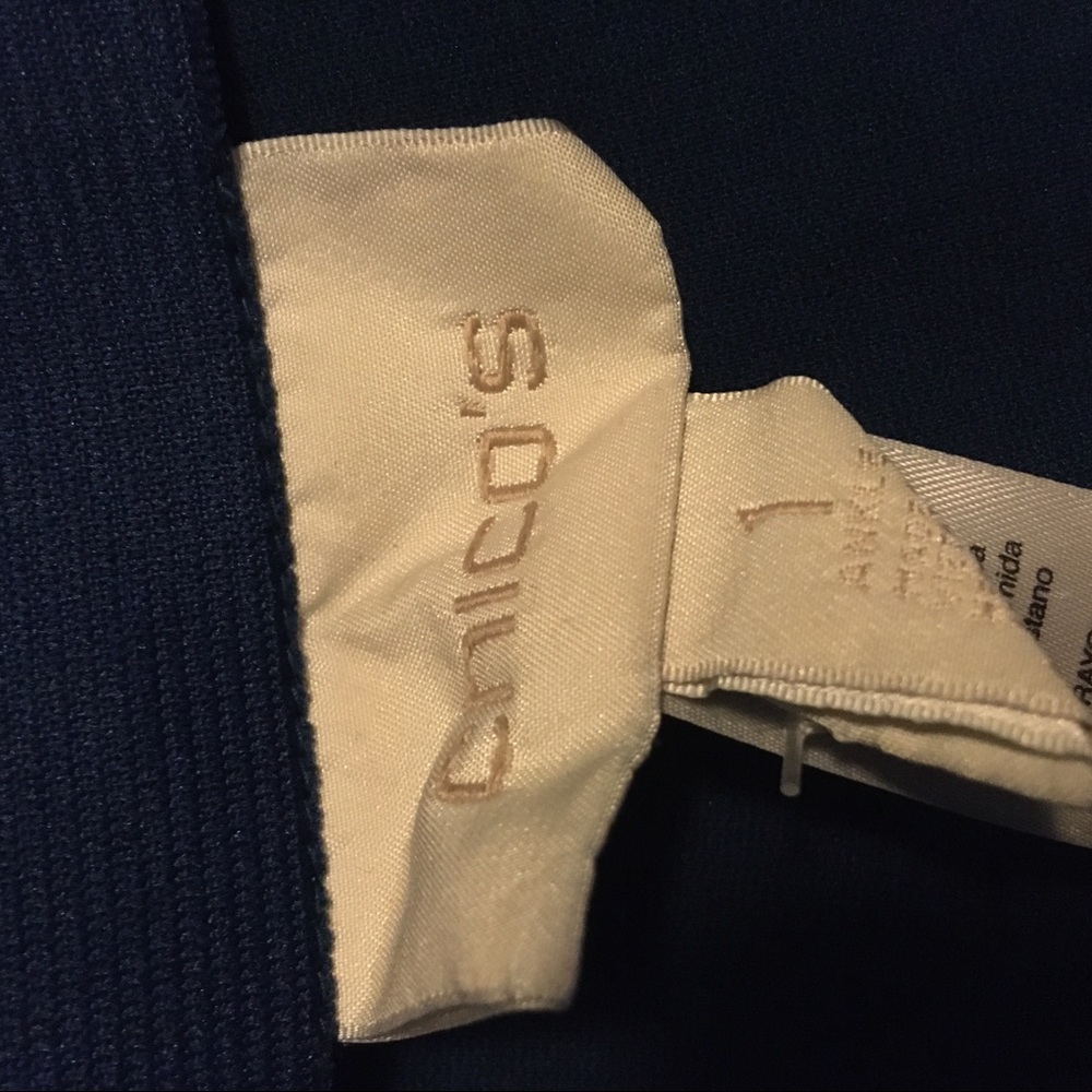Chico’s Size 1 Ankle Stretch Pants - Picture 2 of 7